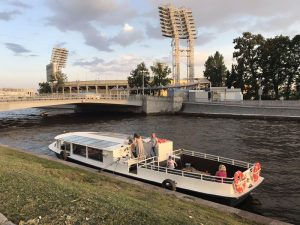 Вид на Теплоход Асти